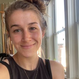 Meet your Posher, Julia